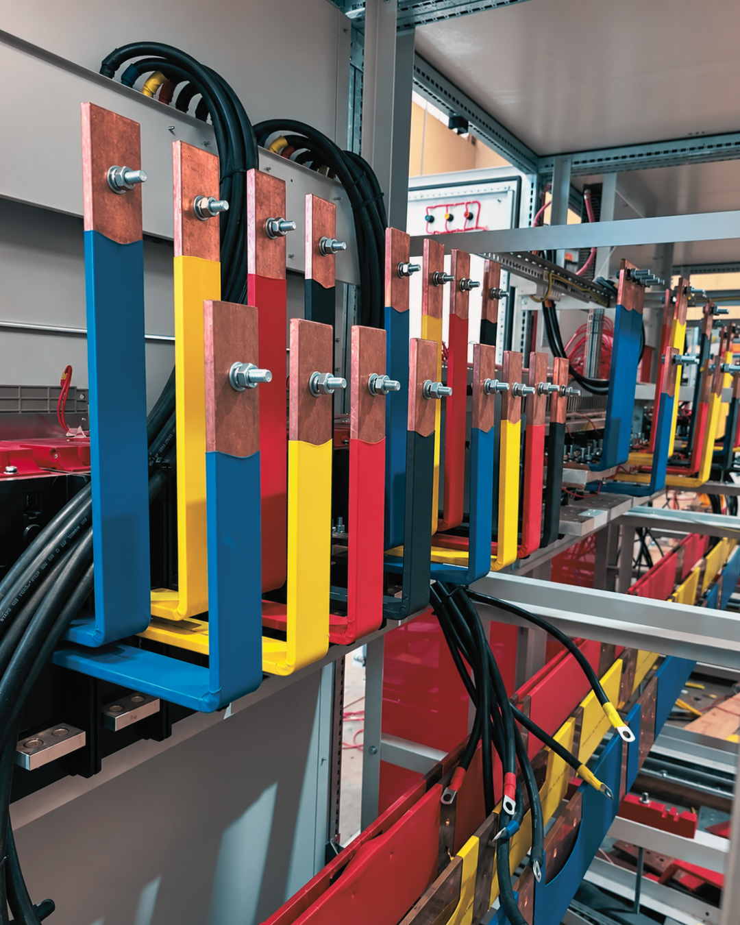 Busbar & Cable Management