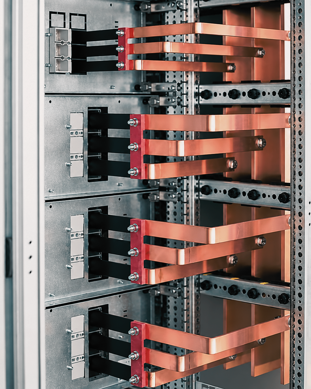 Busbar & Cable Management